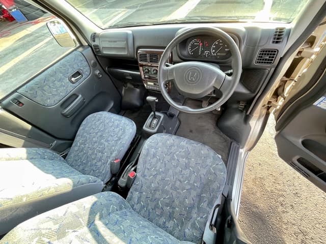 2000 Honda Accord JDM car for sale — photo 17 of 25