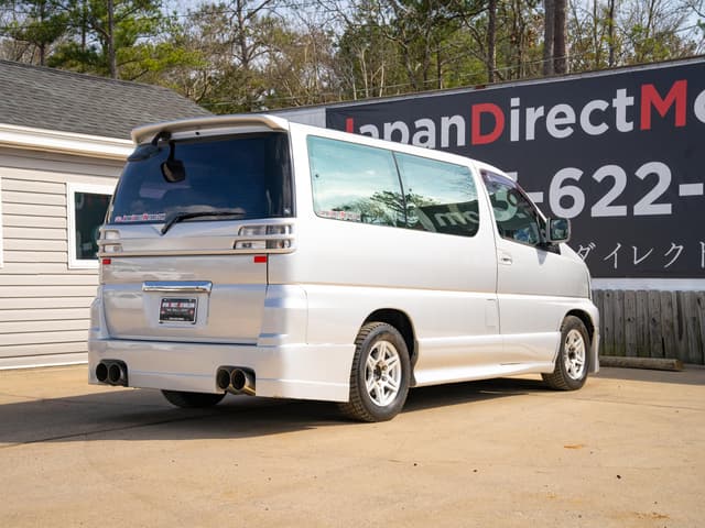 1998 Nissan Elgrand JDM car for sale — photo 7 of 25