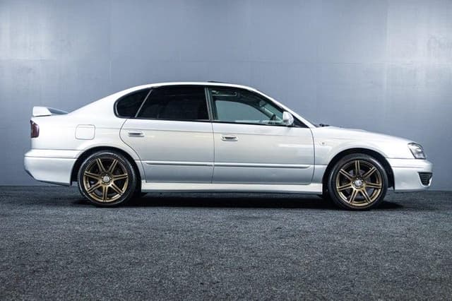 2001 Subaru Legacy JDM car for sale — photo 11 of 20