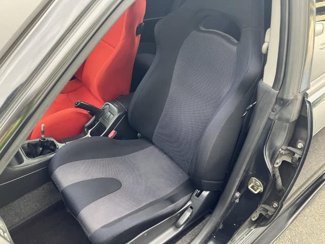 2000 Subaru Impreza JDM car for sale — photo 8 of 12