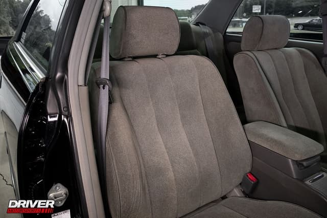1998 Toyota Mark II JDM car for sale — photo 15 of 25