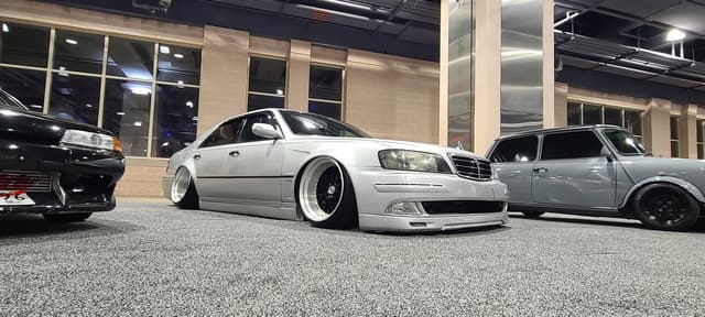 1996 Nissan Cima JDM car for sale — photo 16 of 25