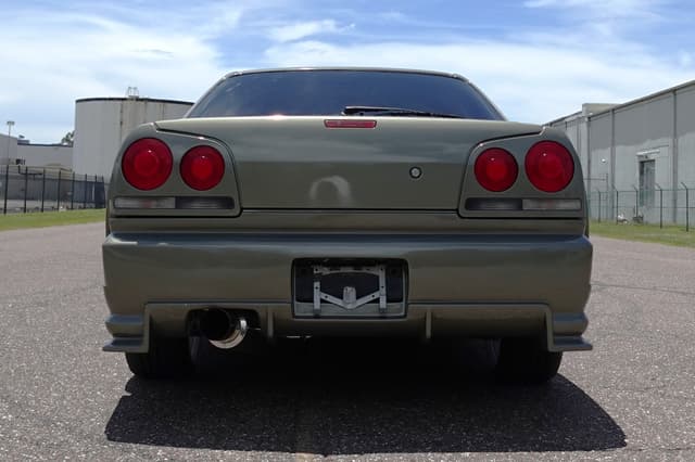 1998 Nissan Skyline JDM car for sale — photo 8 of 19