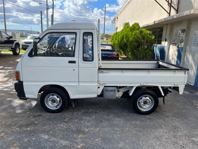 1992 Daihatsu Hijet JDM car for sale — photo 4 of 16