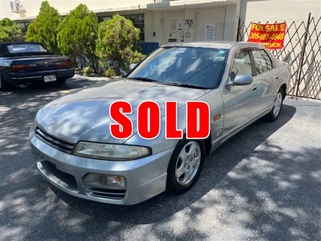 1997 Nissan Skyline JDM car for sale — photo 3 of 16