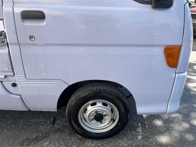 1997 Daihatsu Hijet JDM car for sale — photo 10 of 17