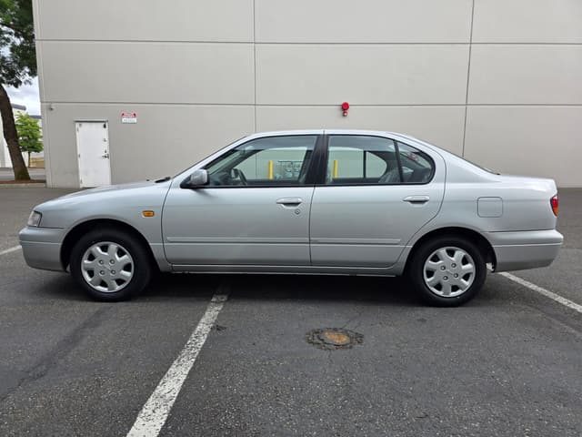 1997 Nissan Primera JDM car for sale — photo 4 of 20