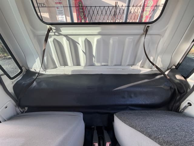 2000 Daihatsu Hijet JDM car for sale — photo 10 of 17