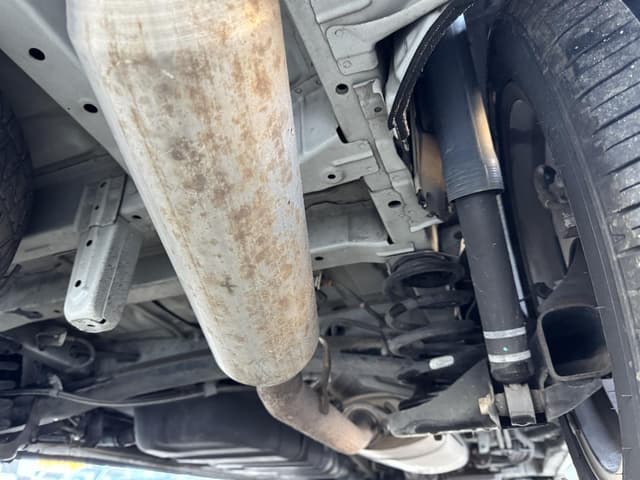 2010 Toyota Alphard JDM car for sale — photo 18 of 19