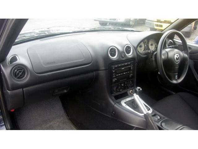 2001 Mazda Roadster (Eunos Roadster / MX-5) JDM car for sale — photo 17 of 20