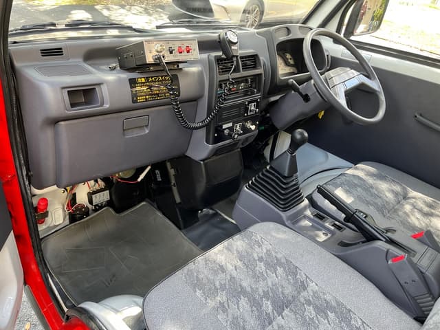 1995 Mitsubishi Minicab JDM car for sale — photo 13 of 18