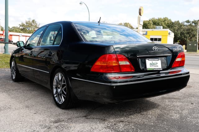2000 Toyota Celsior JDM car for sale — photo 10 of 25