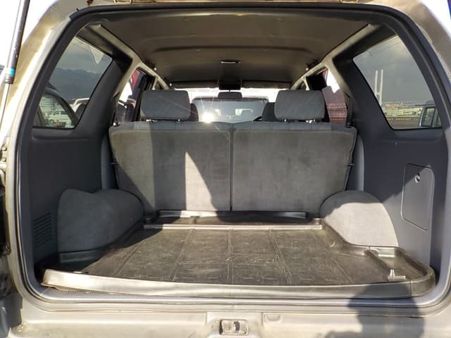1995 Toyota Hilux Surf JDM car for sale — photo 6 of 7