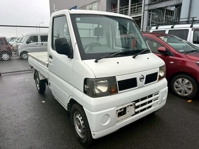 2007 Mitsubishi Minicab JDM car for sale — photo 2 of 5