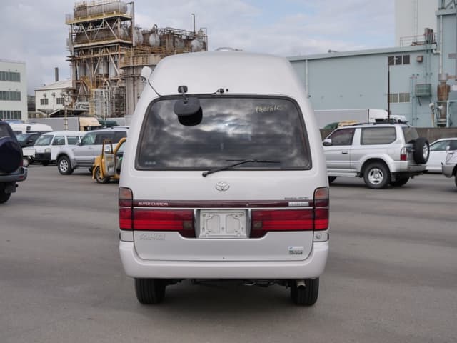 2001 Toyota HiAce JDM car for sale — photo 6 of 25