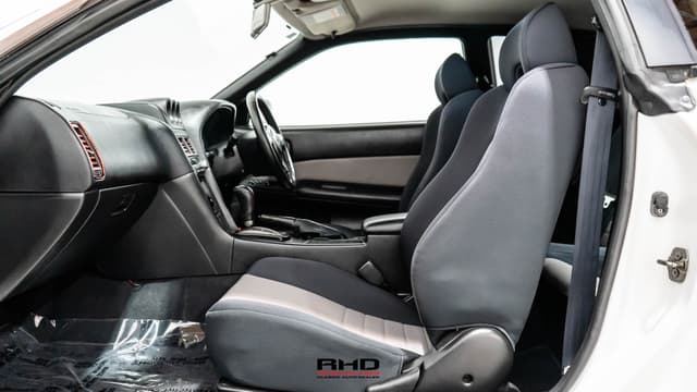 1998 Nissan Skyline JDM car for sale — photo 20 of 25