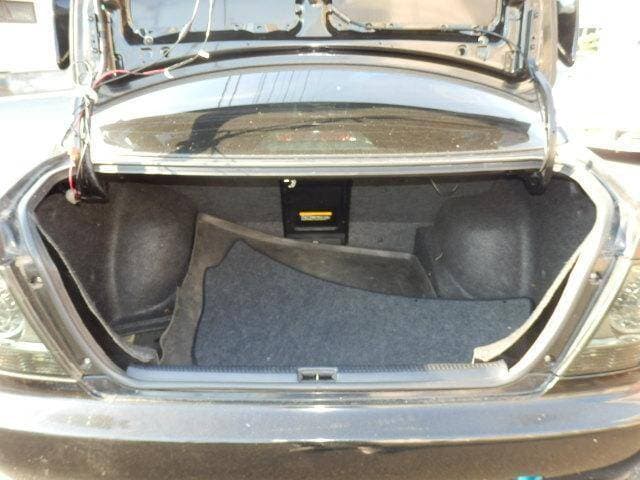 1999 Toyota Altezza JDM car for sale — photo 19 of 20