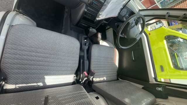 1999 Daihatsu Hijet JDM car for sale — photo 5 of 5