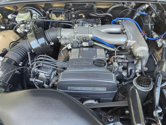 1994 Toyota Crown JDM car for sale — photo 3 of 25