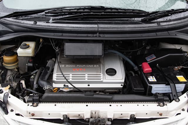 2000 Toyota Estima JDM car for sale — photo 15 of 15