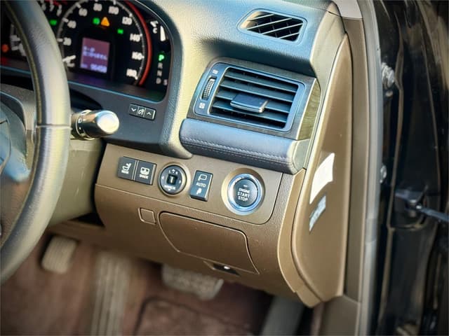 2008 Toyota Crown JDM car for sale — photo 23 of 25