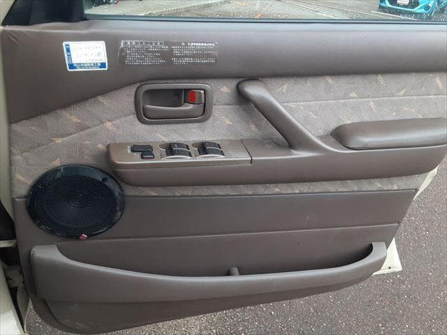 1995 Toyota Land Cruiser JDM car for sale — photo 24 of 25