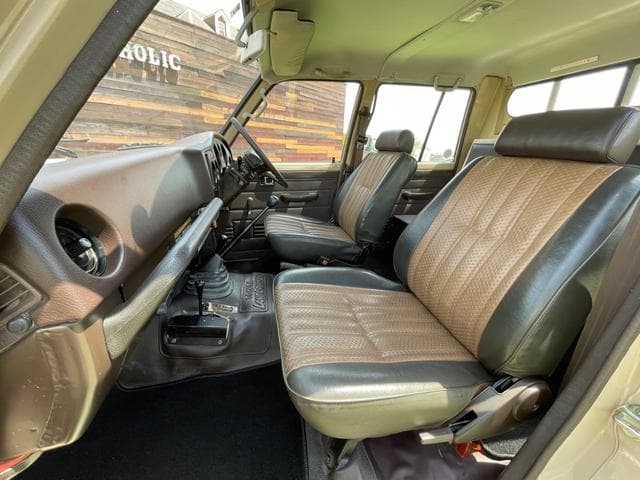 1989 Toyota Land Cruiser JDM car for sale — photo 17 of 24