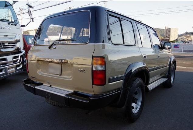 1996 Toyota Land Cruiser JDM car for sale — photo 2 of 25