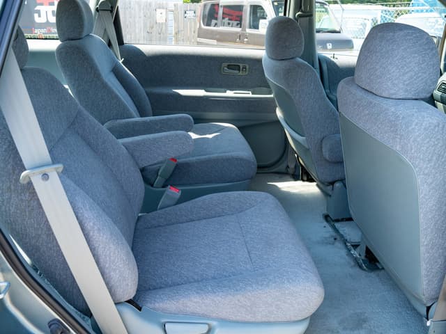 1995 Honda Odyssey JDM car for sale — photo 14 of 16
