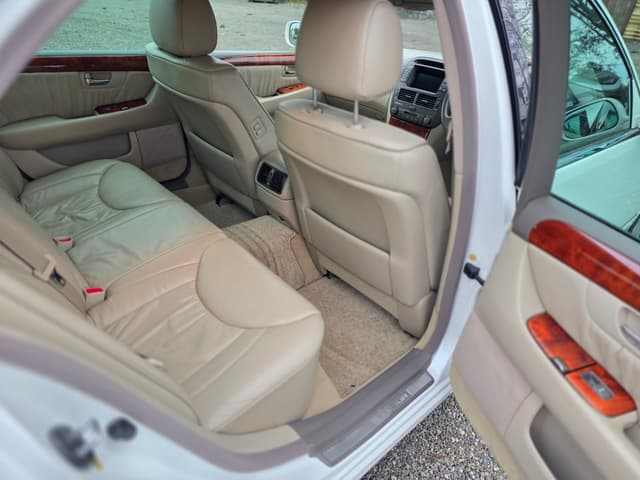 2000 Toyota Celsior JDM car for sale — photo 3 of 14