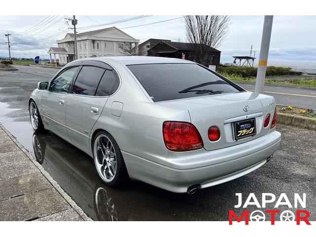 2001 Toyota Aristo JDM car for sale — photo 3 of 9