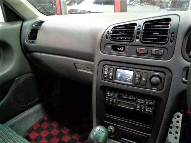 1995 Mitsubishi Galant JDM car for sale — photo 2 of 25