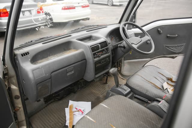 1993 Subaru Sambar JDM car for sale — photo 3 of 6