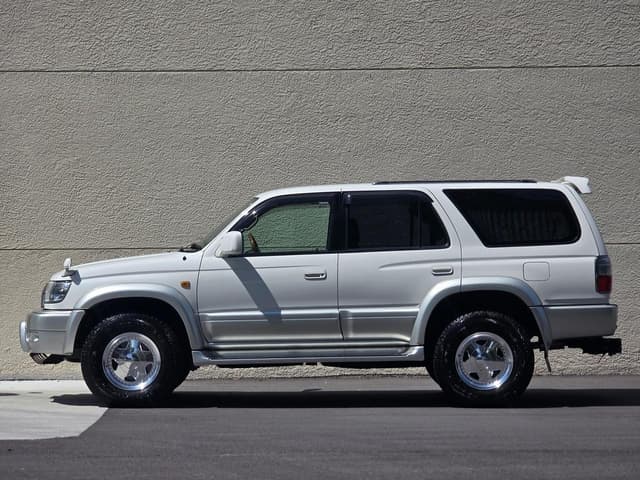 2001 Toyota Hilux Surf JDM car for sale — photo 9 of 25