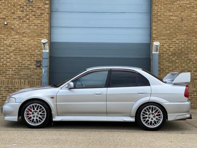 1999 Mitsubishi Lancer JDM car for sale — photo 12 of 21