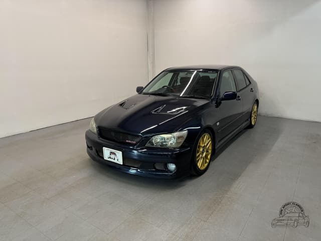 2000 Toyota Altezza JDM car for sale — photo 4 of 25