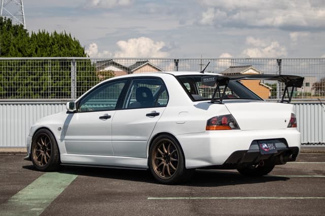 2006 Mitsubishi Lancer Evolution JDM car for sale — photo 4 of 25