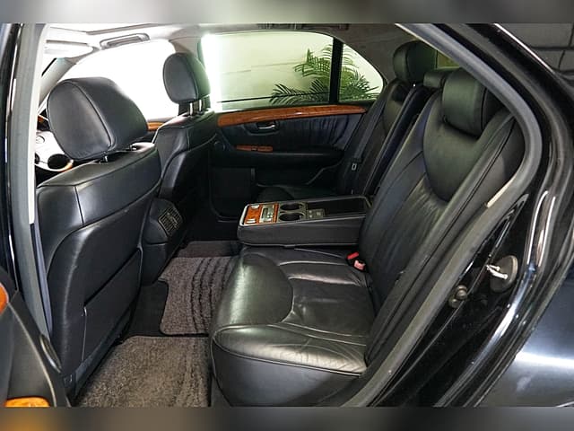 2002 Toyota Celsior JDM car for sale — photo 21 of 25