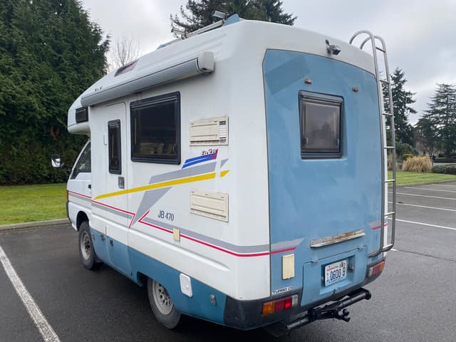 1995 Mitsubishi Delica JDM car for sale — photo 6 of 22