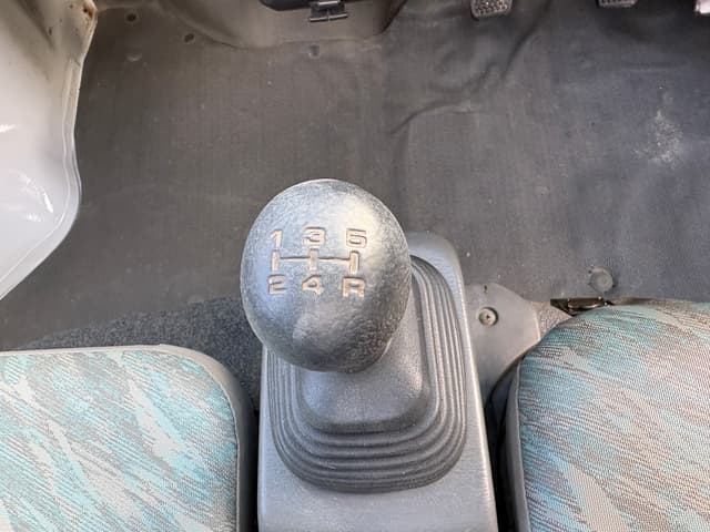 1999 Suzuki Carry JDM car for sale — photo 21 of 25