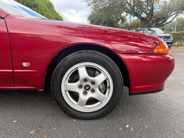 1993 Nissan Skyline JDM car for sale — photo 9 of 16