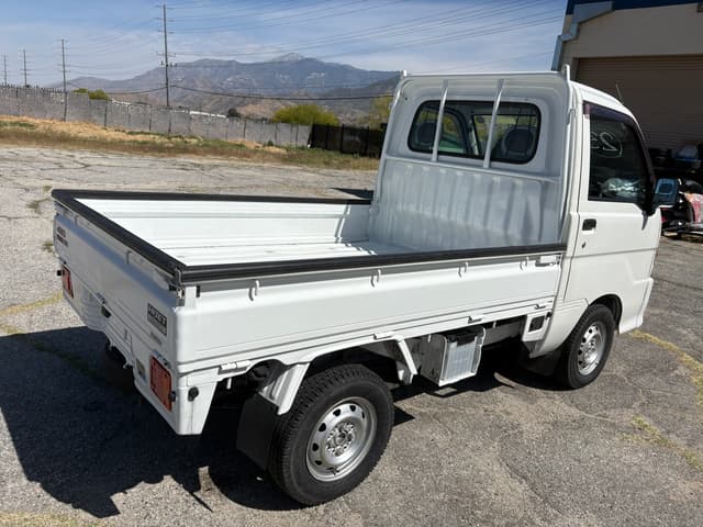 2000 Daihatsu Hijet JDM car for sale — photo 7 of 25