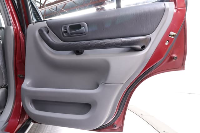 1996 Honda CR-V JDM car for sale — photo 22 of 25