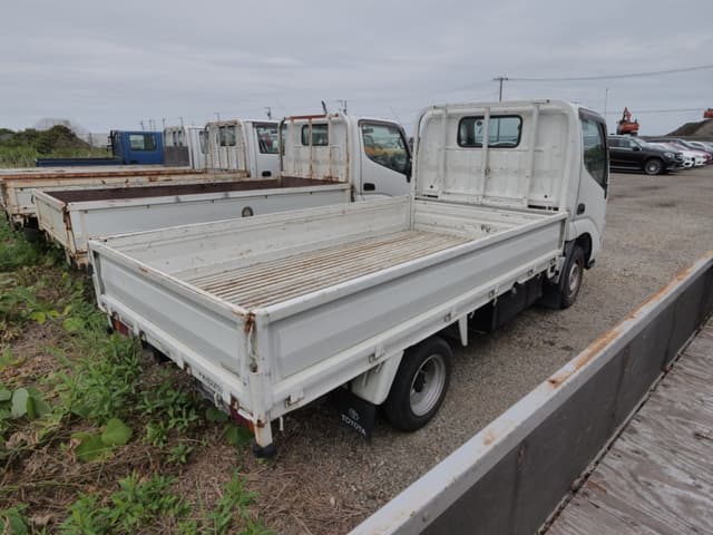 2001 Toyota Dyna JDM car for sale — photo 4 of 25