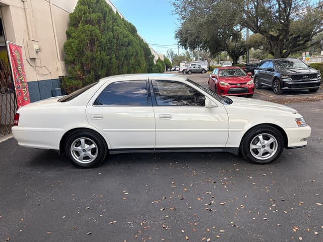 1997 Toyota Chaser JDM car for sale — photo 8 of 17