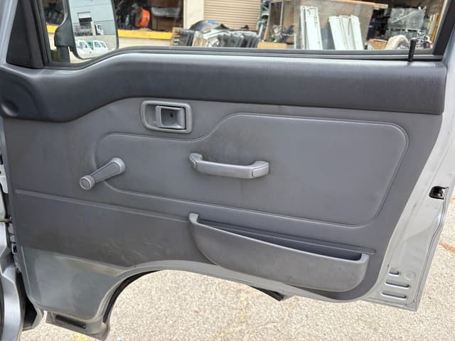 2000 Daihatsu Hijet JDM car for sale — photo 9 of 25