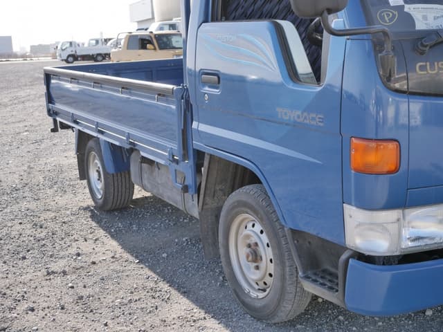 1997 Toyota Toyoace JDM car for sale — photo 10 of 25