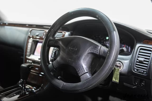 1997 Nissan Cima JDM car for sale — photo 12 of 25