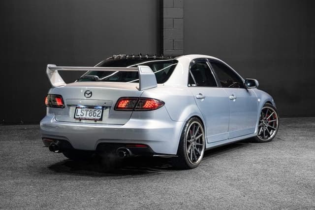 2005 Mazda Atenza JDM car for sale — photo 15 of 20