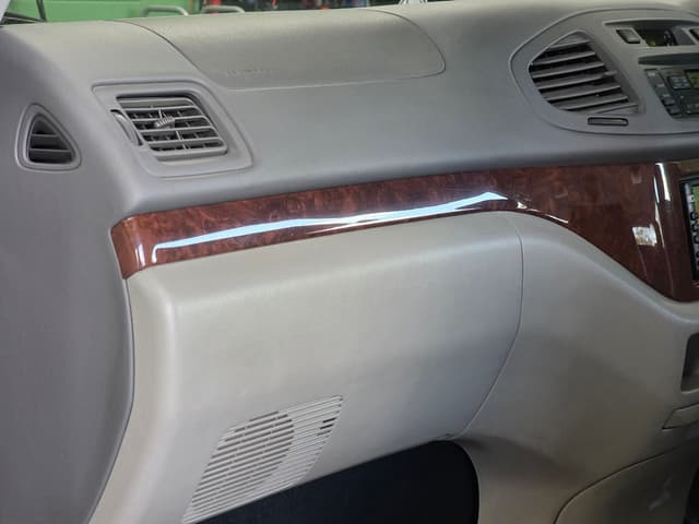 1998 Toyota HiAce JDM car for sale — photo 10 of 22